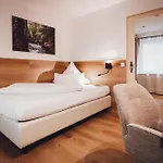 Wellnesshotel Sonnenhalde Tonbach 4* Baiersbronn