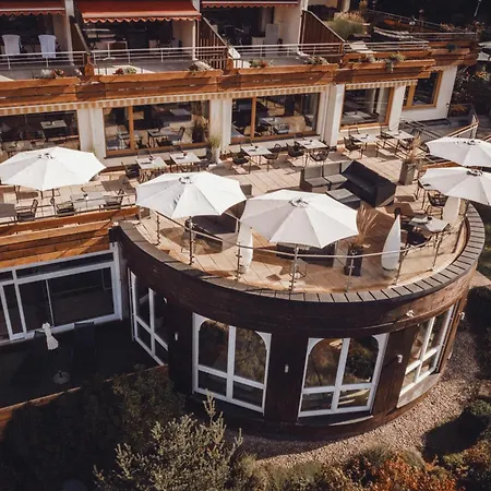 ホテル Wellnesshotel Sonnenhalde Tonbach 4*