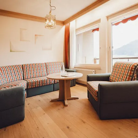 Otel Wellnesshotel Sonnenhalde Tonbach