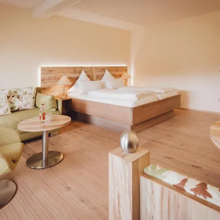 Wellnesshotel Sonnenhalde Tonbach バイアースブロン