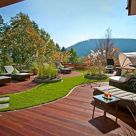 Hotel Wellnesshotel Sonnenhalde Tonbach 4*