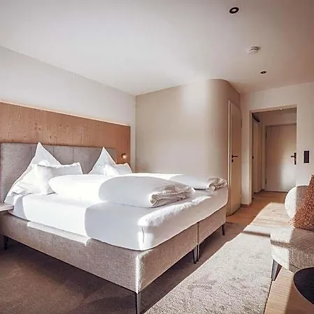 Wellnesshotel Sonnenhalde Tonbach Hotel