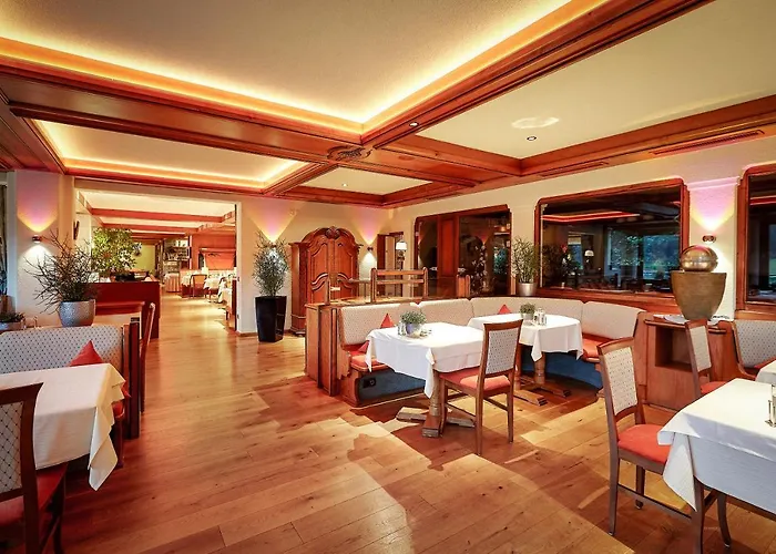 Wellnesshotel Sonnenhalde Tonbach Отель