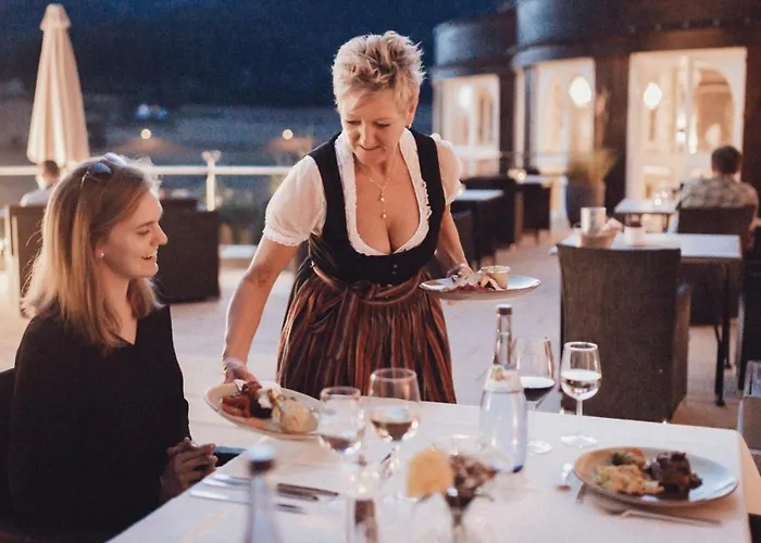 Wellnesshotel Sonnenhalde Tonbach Отель