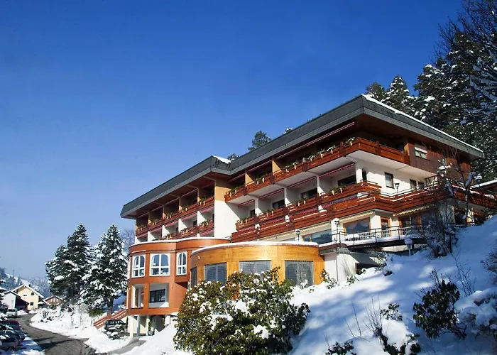 Wellnesshotel Sonnenhalde Tonbach Байрсброн