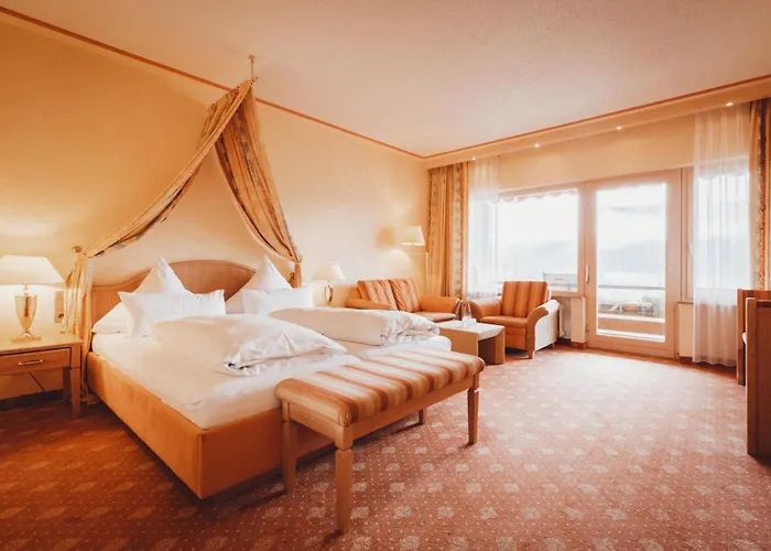 Wellnesshotel Sonnenhalde Tonbach Отель 4*