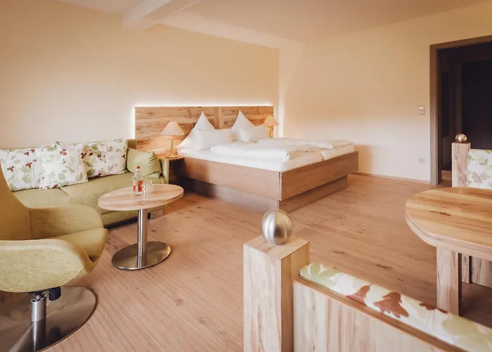 Wellnesshotel Sonnenhalde Tonbach Байрсброн