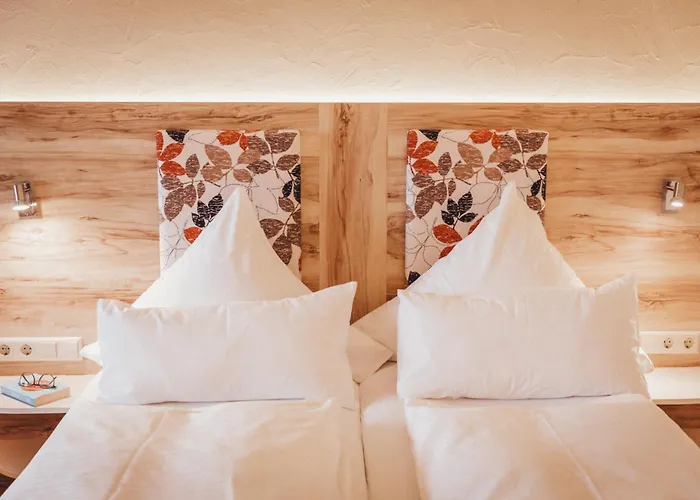 Wellnesshotel Sonnenhalde Tonbach Отель 4*